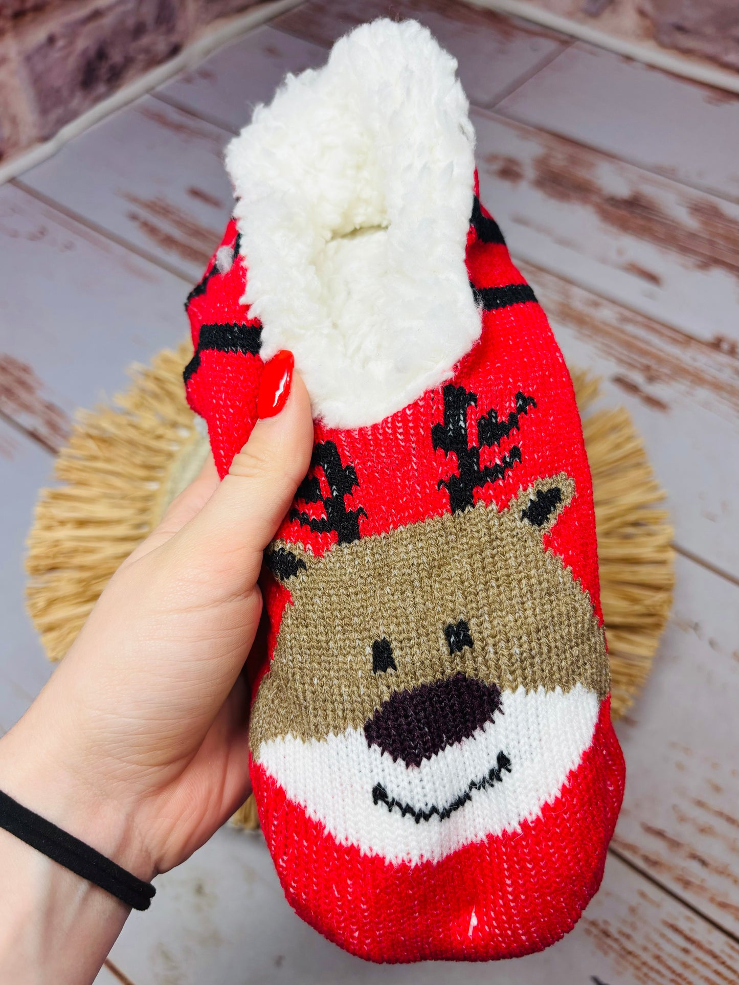 Holiday Lounge Slippers