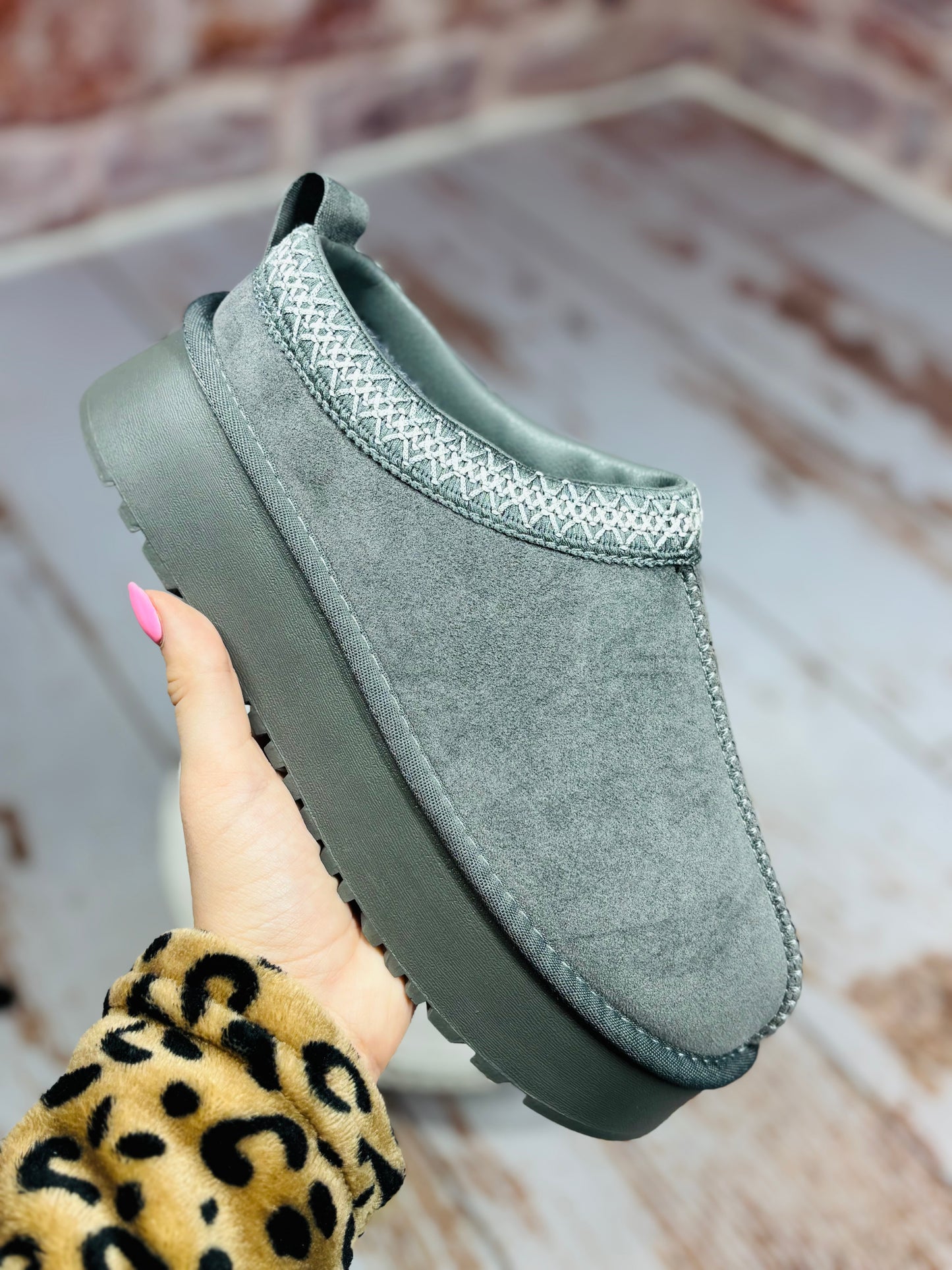 Tessa Fur Lined Slipper