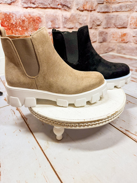 Chunky Chelsea Boot