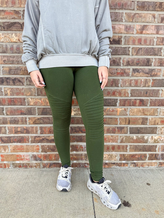 Zenana Textured Leggings