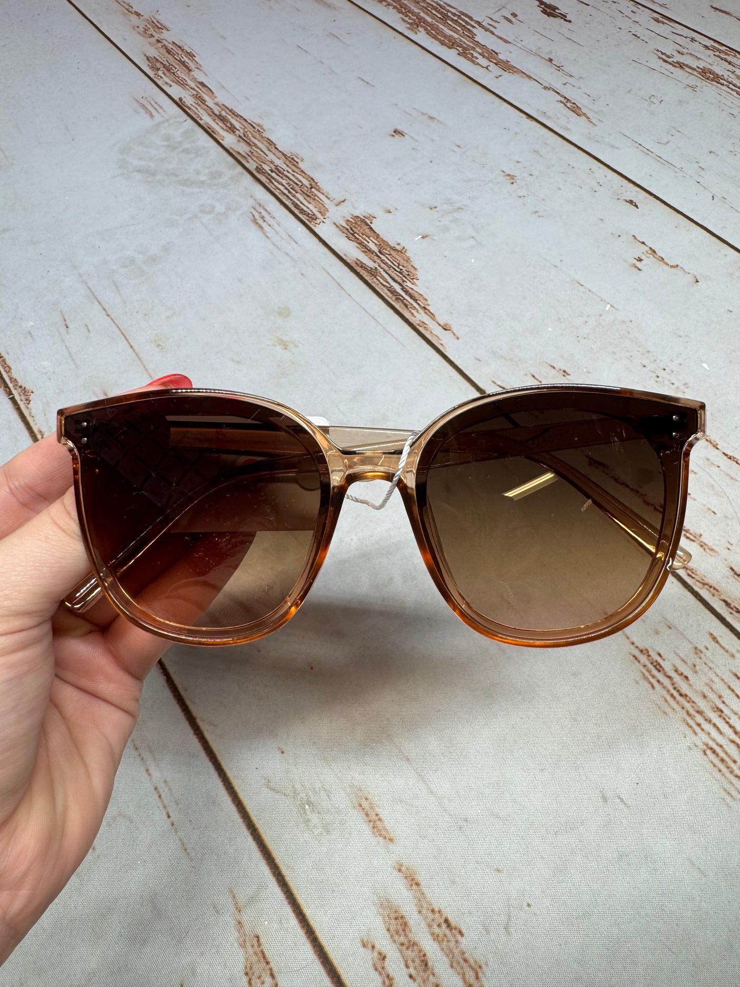 Brynn Gradient Sunglasses