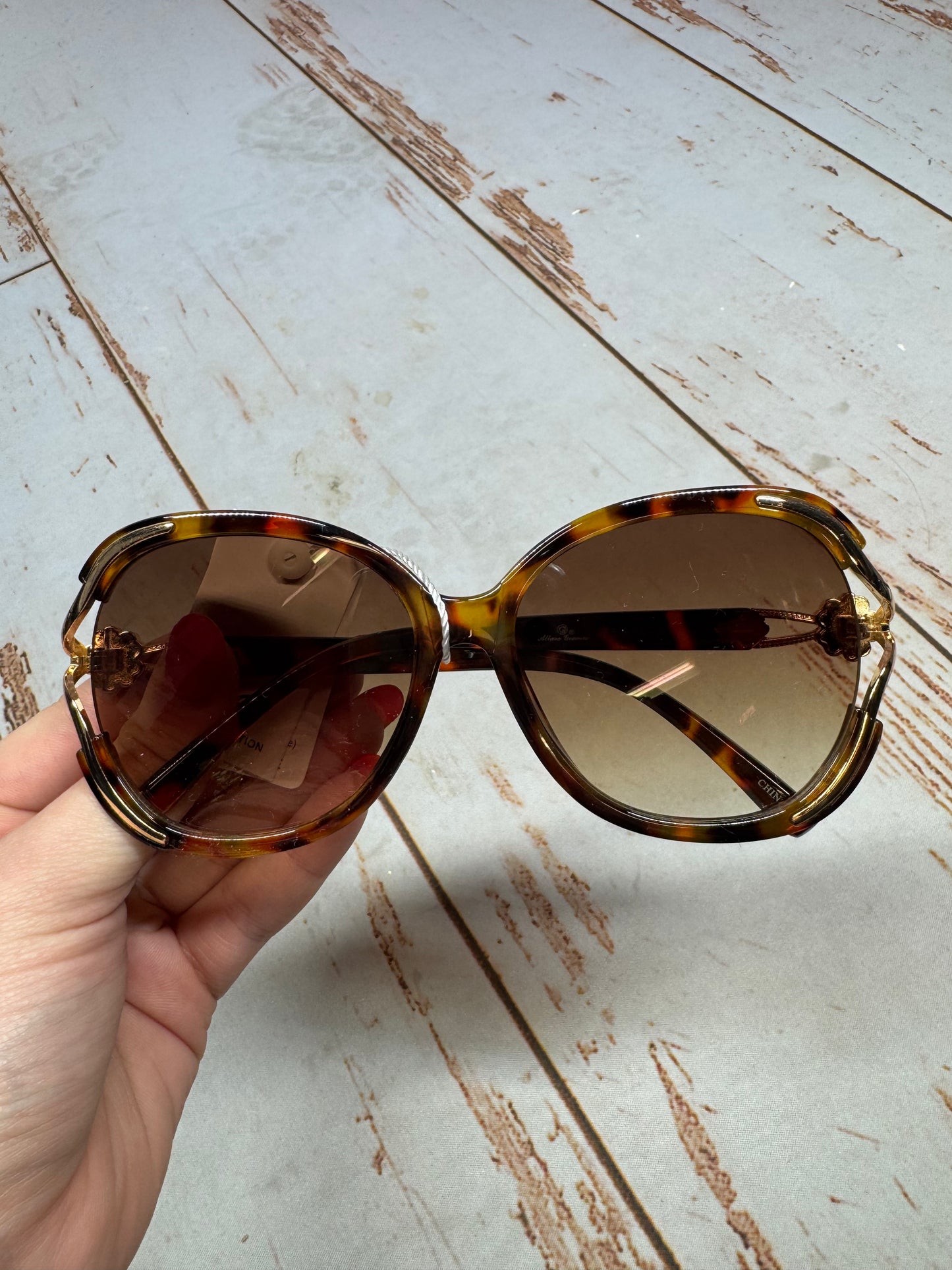 Remi Rounded Sunglasses