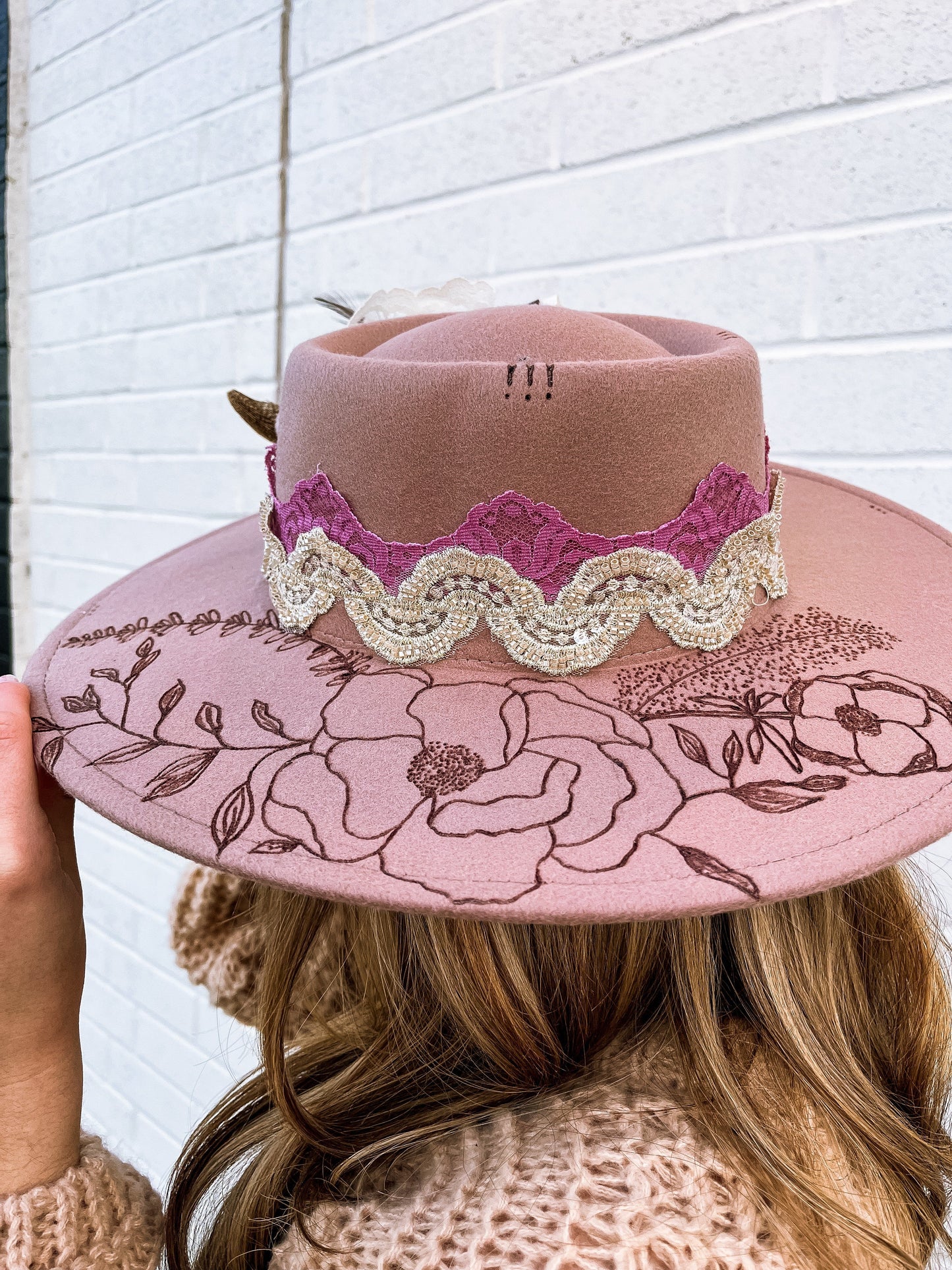 Floral & Lace Mauve Hat